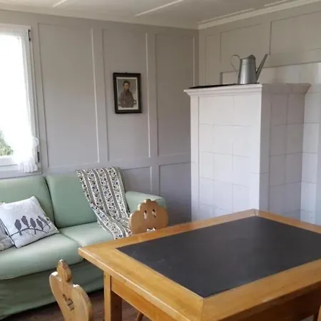 Verschlafen-- In Sanfte Huegel Eingebettet- By Interhome Lejlighed