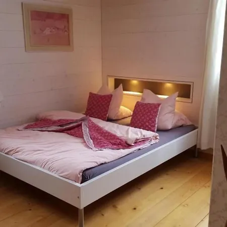 Lejlighed Verschlafen-- In Sanfte Huegel Eingebettet- By Interhome *