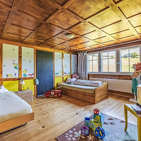 Lejlighed Verschlafen-- In Sanfte Huegel Eingebettet- By Interhome